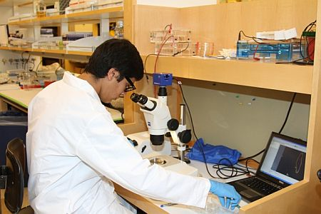 Content Dam Bow Online Articles 2012 12 Carl Zeiss Web