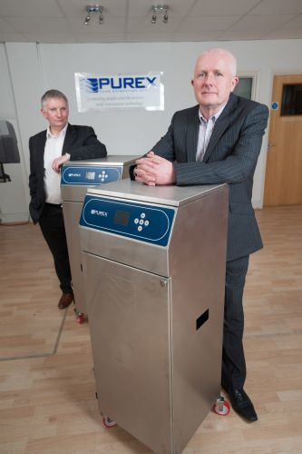 Content Dam Bow Online Articles 2015 April Andy Easey Right Trefor Jones Left Web