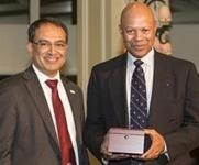 Content Dam Ils En Articles 2013 11 Ge Engineer Honored With Umass Salute To Service Award Leftcolumn Article Thumbnailimage File