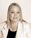 Content Dam Ils En Articles 2014 02 Liz Kautzmann Awarded 2014 Women In Manufacturing Step Award Leftcolumn Article Thumbnailimage File