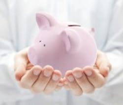 Content Dam Ils Online Articles 2012 08 Piggybank Hands Shutterstock 88719634 160width Content Dam Ils Online Articles 2012 08 Piggybank Hands Shutterstock 88719634 160width