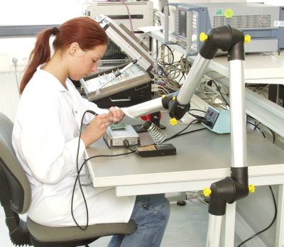 FIGURE 5. An extraction arm for pollutant capturing at the workplace.