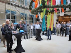 Content Dam Ils Online Articles 2015 September Pm Richtfest Cluster Photonik Web Content Dam Ils Online Articles 2015 September Pm Richtfest Cluster Photonik Web