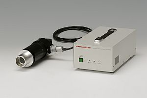 Hamamatsu L11798 and L11799 deuterium light sources