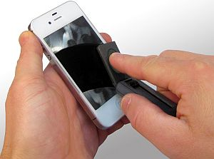 Aven cleaning tools for optical lenses and electronic device screens