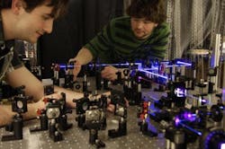 Frontiers in Optics 2012: Weak measurements on photons push past Heisenberg's precision limit Frontiers in Optics 2012: Weak measurements on photons push past Heisenberg's precision limit