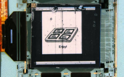 A still from the video below shows the graphene-based display created by the CGC and Plastic Logic.