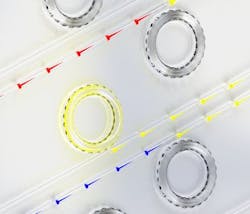 A schematic diagram shows slow light, fast light, and one-way light blocking using BSIT in a series of silica microresonators (slow/red, fast/blue; central yellow shows blocking effect). A schematic diagram shows slow light, fast light, and one-way light blocking using BSIT in a series of silica microresonators (slow/red, fast/blue; central yellow shows blocking effect).