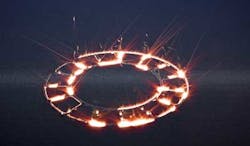 F4 2small 1303ils F4 2small 1303ils