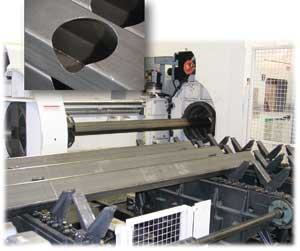 Th 0510ils Turning01