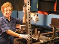 Th 0511ils Womenswork02 Th 0511ils Womenswork02