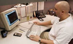 Th 0604ils User02 03 Th 0604ils User02 03