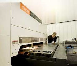 Th 0803ilstakingoff01 Th 0803ilstakingoff01