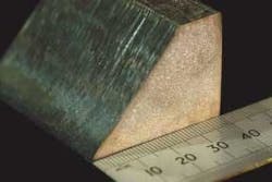 Figure 2. Single V 45° bevel prep in 30 mm plate. Figure 2. Single V 45° bevel prep in 30 mm plate.