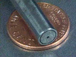 FIGURE 2. Researchers at the University of Texas at Austin have developed a clinical probe to analyze white-light reflectance and fluorescence for early detection of skin cancer. They will discuss their invention during the BiOS conference within Photonics West 2008 on Monday, Jan. 21. FIGURE 2. Researchers at the University of Texas at Austin have developed a clinical probe to analyze white-light reflectance and fluorescence for early detection of skin cancer. They will discuss their invention during the BiOS conference within Photonics West 2008 on Monday, Jan. 21.