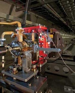 Quadrupole focusing magnets between each of 33 undulators guide the electron pulses through the Linac Coherent Light Source. Quadrupole focusing magnets between each of 33 undulators guide the electron pulses through the Linac Coherent Light Source.
