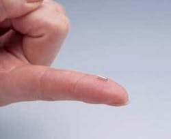 A KTN scanner for a small beam diameter can be quite compact due to the small size needed for the crystal (top). For an applied electric field lower than ±200 V/mm, the scanning angle of a KTN crystal is proportional to the square of the electric field; at higher fields, the relationship becomes linear due to saturation of the dielectric constant (bottom). A KTN scanner for a small beam diameter can be quite compact due to the small size needed for the crystal (top). For an applied electric field lower than ±200 V/mm, the scanning angle of a KTN crystal is proportional to the square of the electric field; at higher fields, the relationship becomes linear due to saturation of the dielectric constant (bottom).