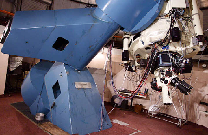 The EM N2 camera from Nüvü Camēras is shown at Mont Mégantic Observatory in Canada. (Image credit: Nüvü Camēras)