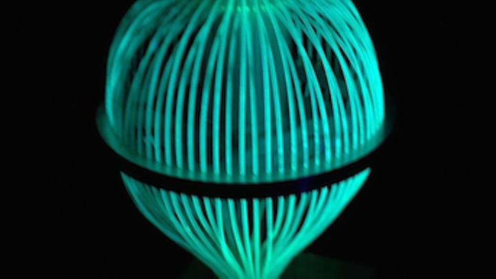 Luminescent detector for free-space optical communication is omnidirectional
