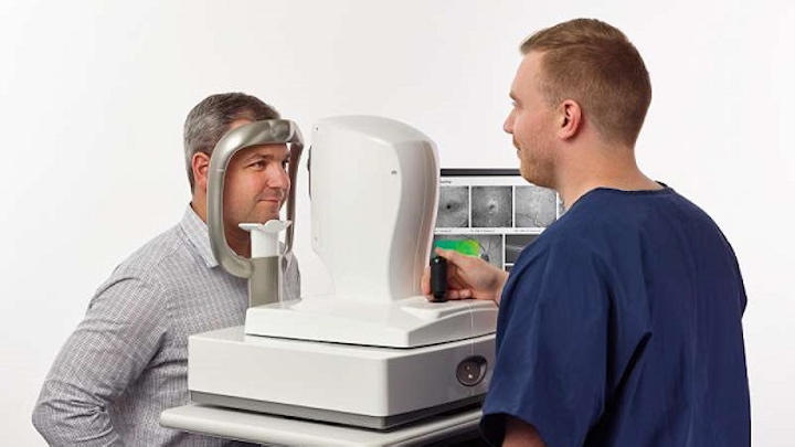 The AngioVue retinal OCT scanner benefits from motion-correction technology. (Image credit: Optovue)