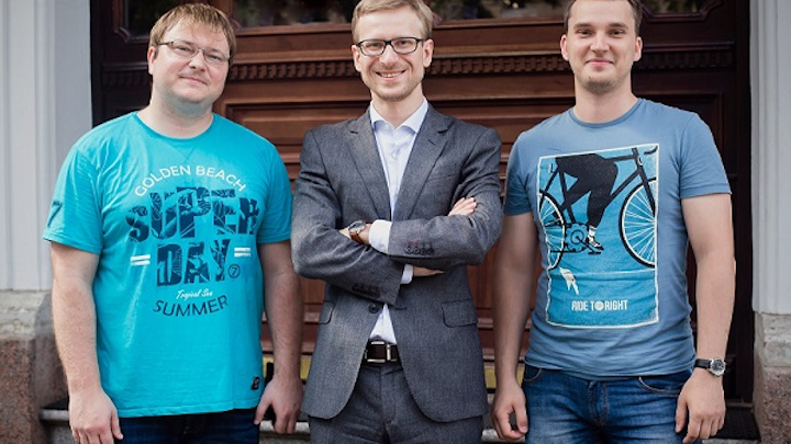 From left to right, Alexander Krasnok, Denis Baranov, and Sergey Makarov from ITMO University and Moscow Institute of Physics and Technology announce a new means of improving optical communications with silicon nanoparticles. (Image credit: MIPT and ITMO University)