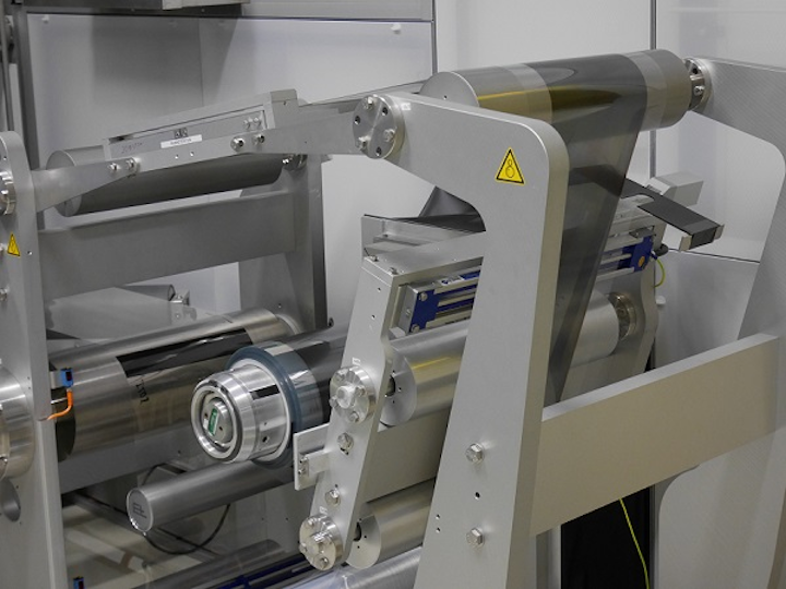 VDL ETG has been leading the consortium of equipment manufacturing companies that designed and built the roll-to-roll (R2R) coating line that allowed Solliance to achieve a highly efficient perovskite PV cell. (Image credit: Solliance)