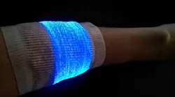 Photonic cloth to fight jaundice in newborns