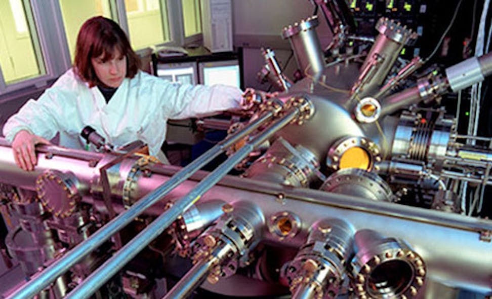 U.S. Army Research Laboratory researcher Wendy Sarney uses the lab&apos;s new molecular beam epitaxy machine to produce indium arsenide antimonide (InAsSb) IR detector materials with a new synthesis process.