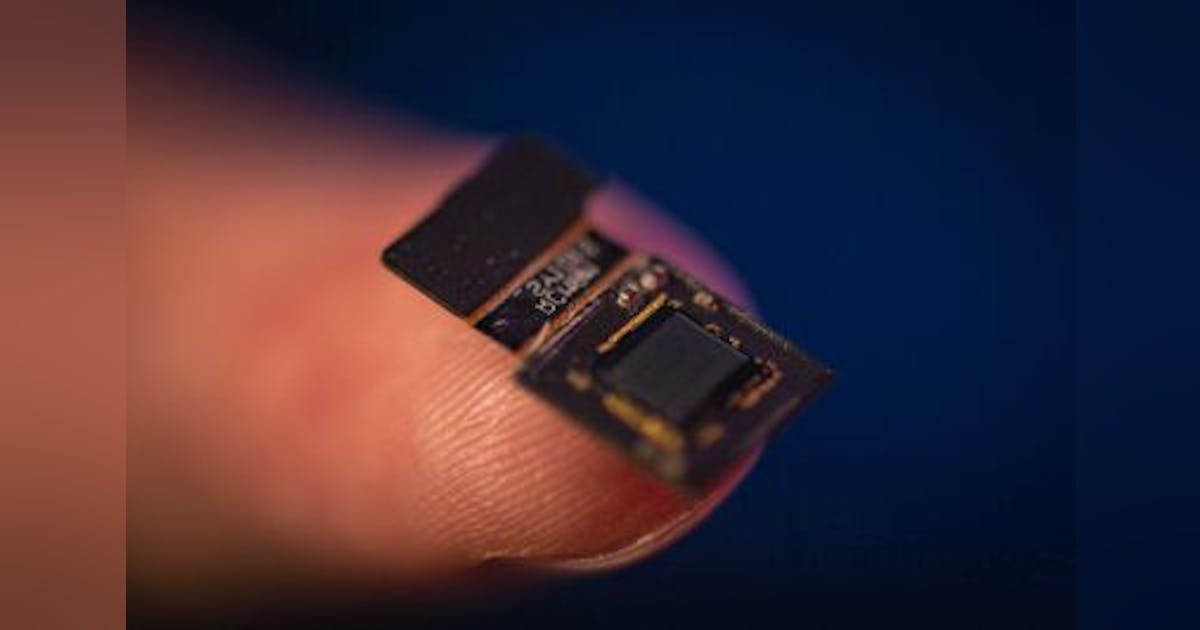 Flat, lensless fluorescence microscope has several bioimaging uses ...