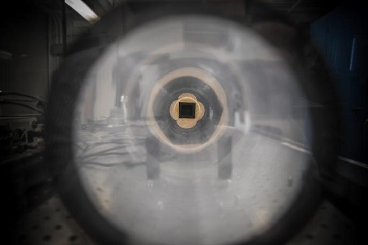 At the New Jersey Institute of Technology (NJIT), mosquitoes are placed in a tube enclosure where they pass through a laser beam and reflect distinct signatures of backscattered light. (Image credit: NJIT)