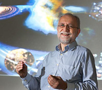 Content Dam Oiq Online Articles 2012 06 Spinoza 061912