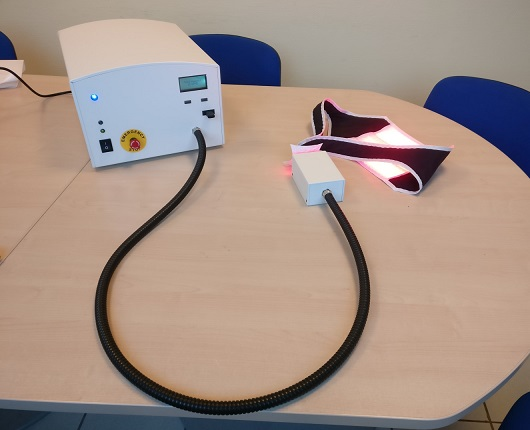 A light-emitting cloth activates a photosensitizer to treat numerous skin conditions with nearly no pain.