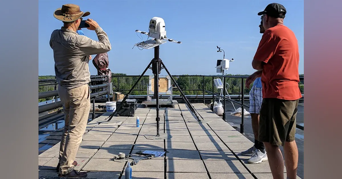 Rit Scan RIT hyperspectral video imaging system to improve vehicle and ...