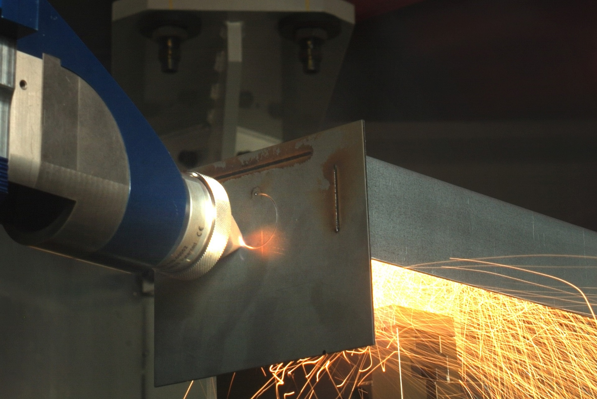 Pr Multi Pr Omobil Image1 5d03e061d2241