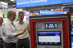 Another big topic in Munich was quantum technology. Nobel prize winner Ted H&auml;nsch (left) saw numerous components and systems for quantum technology at the booth of Toptica Photonics.