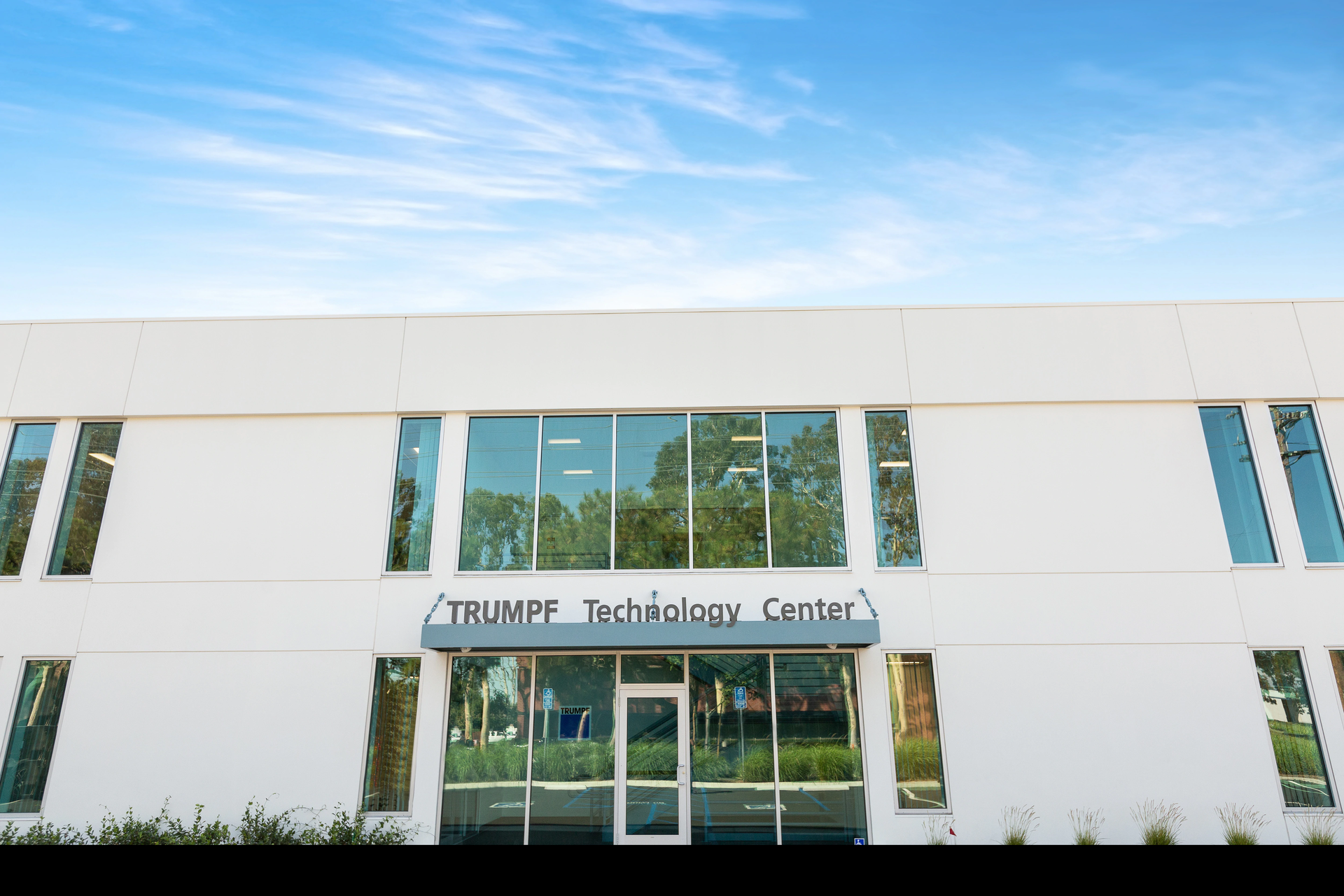 Trumpf 5d7bb87c217d3