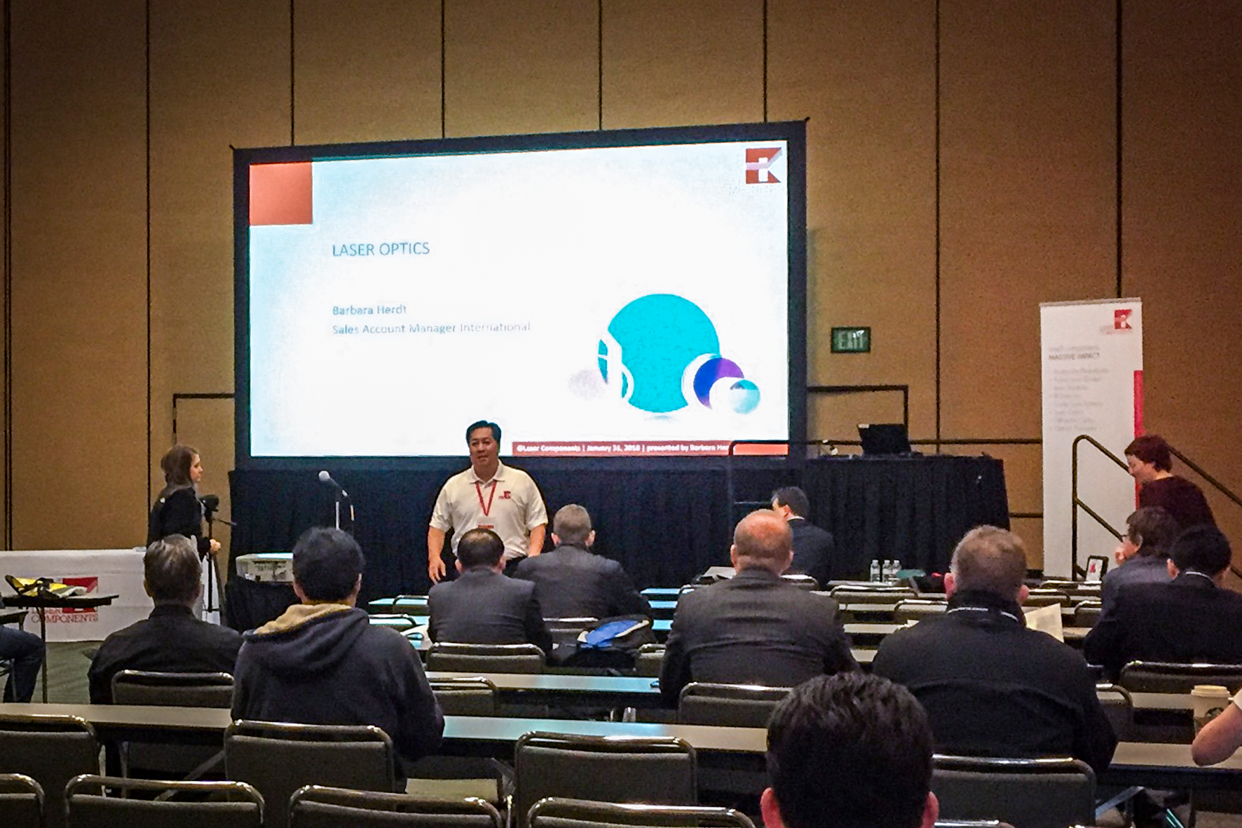 FIGURE 1. In addition to technical presentations and exhibits, SPIE Photonics West 2019 also offers more than 70 educational courses (that offer continuing education units) and free industry workshops.