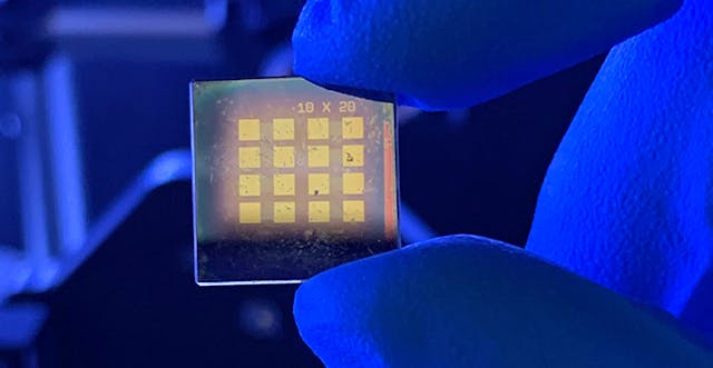 Colloidal quantum dots (CQDs) are coated on a transparent substrate with gold contacts for MWIR and LWIR detection.