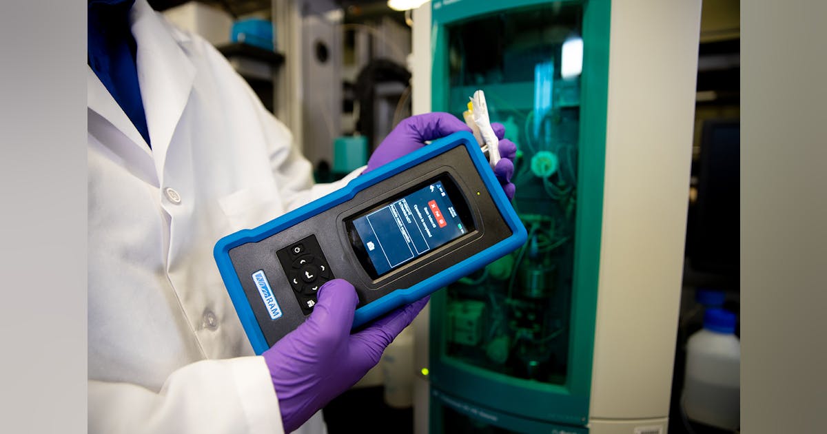 Handheld Raman analyzer from B&W Tek identifies raw materials | Laser ...
