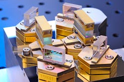 Significant increases in energy efficiency and output power for laser bars are the result of the EKOLAS research project. Significant increases in energy efficiency and output power for laser bars are the result of the EKOLAS research project.