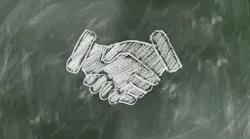 Shaking Hands 2499612 1920