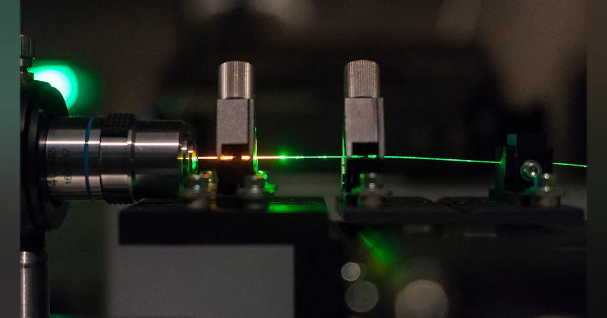 Random Lasing Fiber Raman Fiber Lasers: Random laser advances: Fiber optics and lasing ...