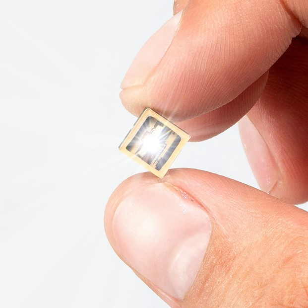 A laser diode module from SLD Laser is shown.