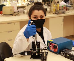FIGURE 5. Bio-Stream Diagnostics’ magnetic SERS assay being evaluated by Yael Nicole Slavin at the University of British Columbia. FIGURE 5. Bio-Stream Diagnostics’ magnetic SERS assay being evaluated by Yael Nicole Slavin at the University of British Columbia.