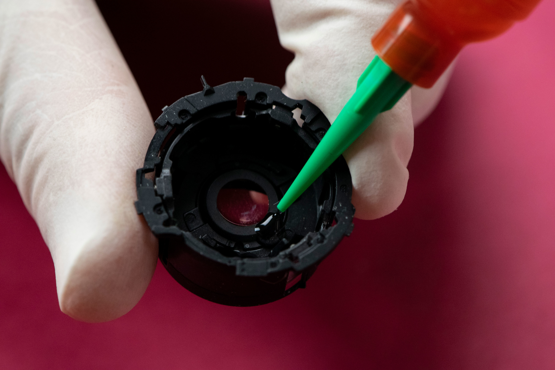 Master Bond 5ff5ec9ec8f9c