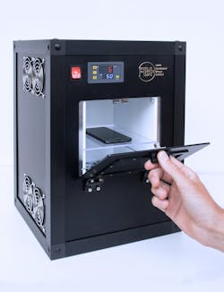 This prototype with 265 nm LEDs was designed specifically to disinfect everyday objects; 128 LEDs irradiate the object on a UV-transparent pane from above and below. This prototype with 265 nm LEDs was designed specifically to disinfect everyday objects; 128 LEDs irradiate the object on a UV-transparent pane from above and below.