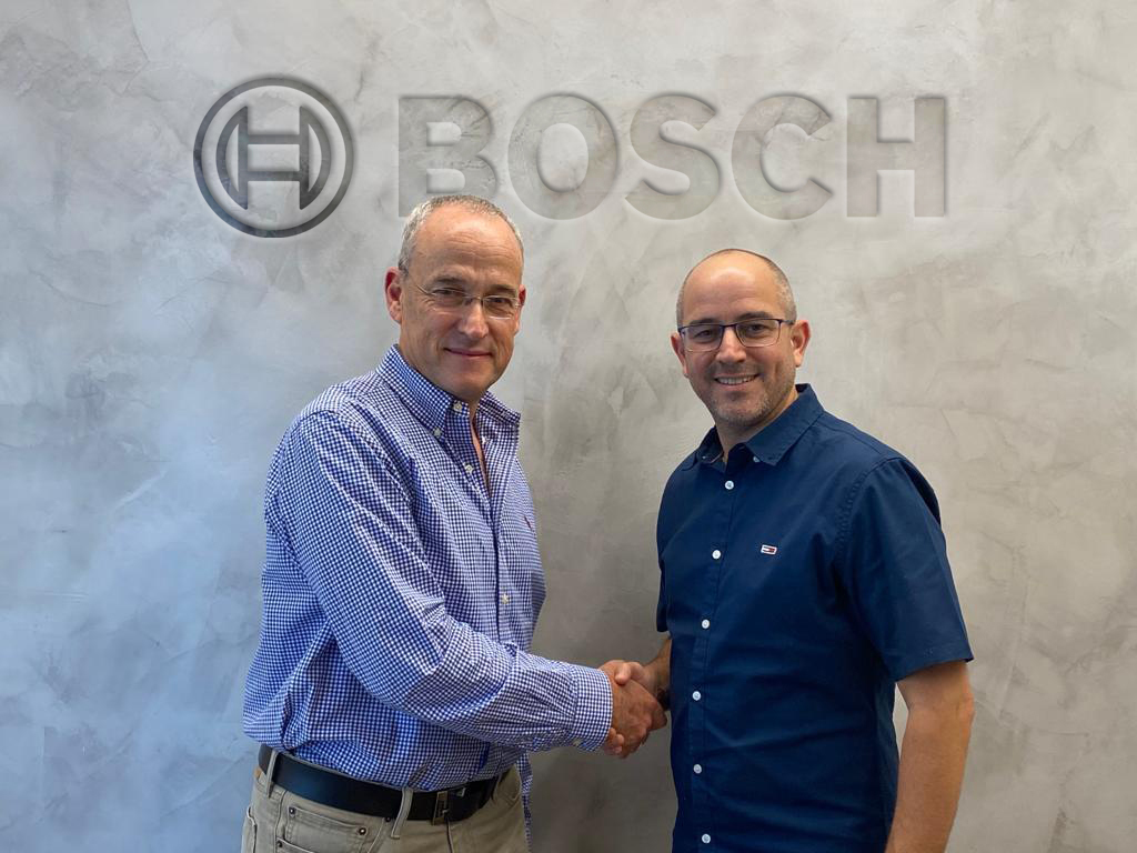 (left)elkana Ben Sinai Coo Of Civan And Tal Dekel Innovation Manager At Bosch Technologies Israel