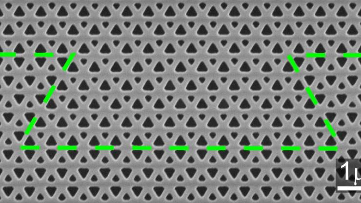 Waveguide Feature 6102e0e0643c0