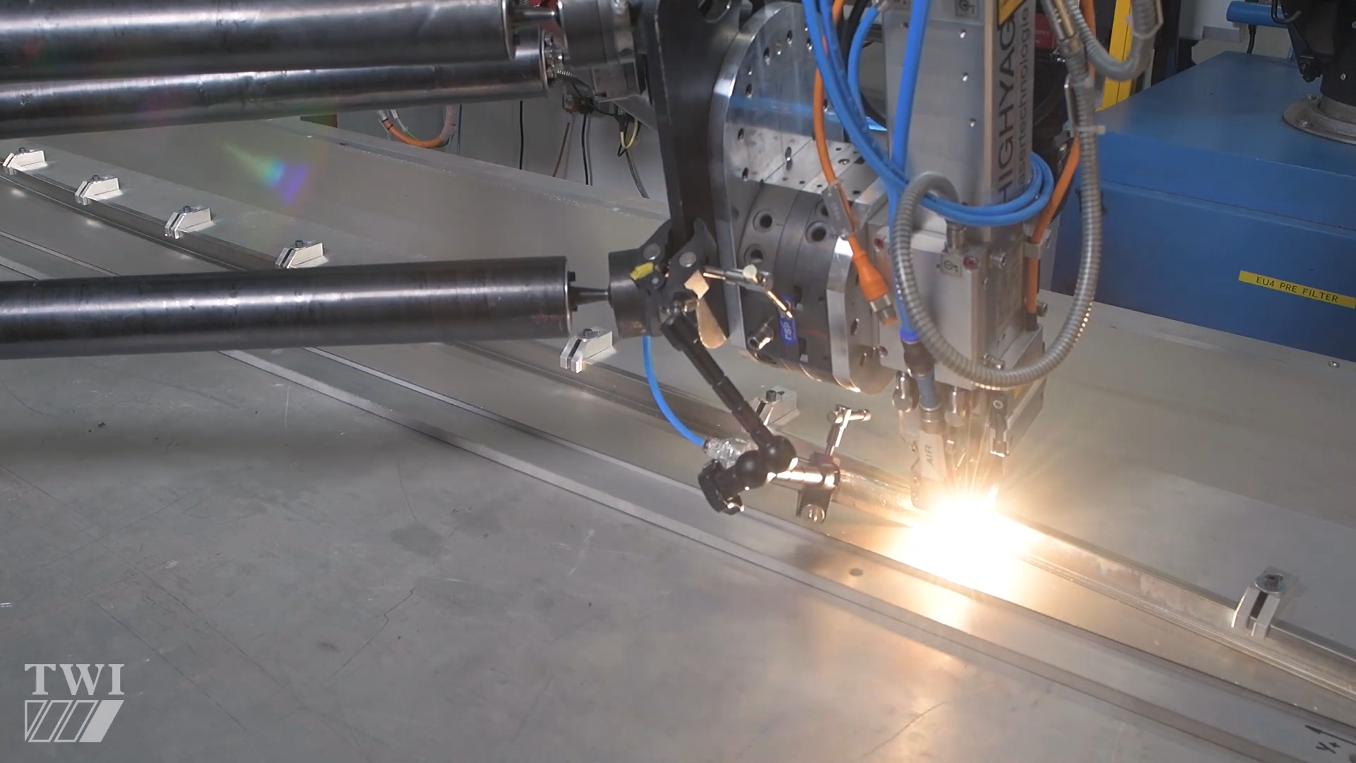 Twi Youtube 614c85a0cbaf6