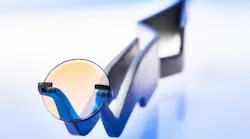 Diamond optics are characterized by significantly greater heat conductivity and a higher refractive index than lenses of other materials, while also having outstanding mechanical properties.